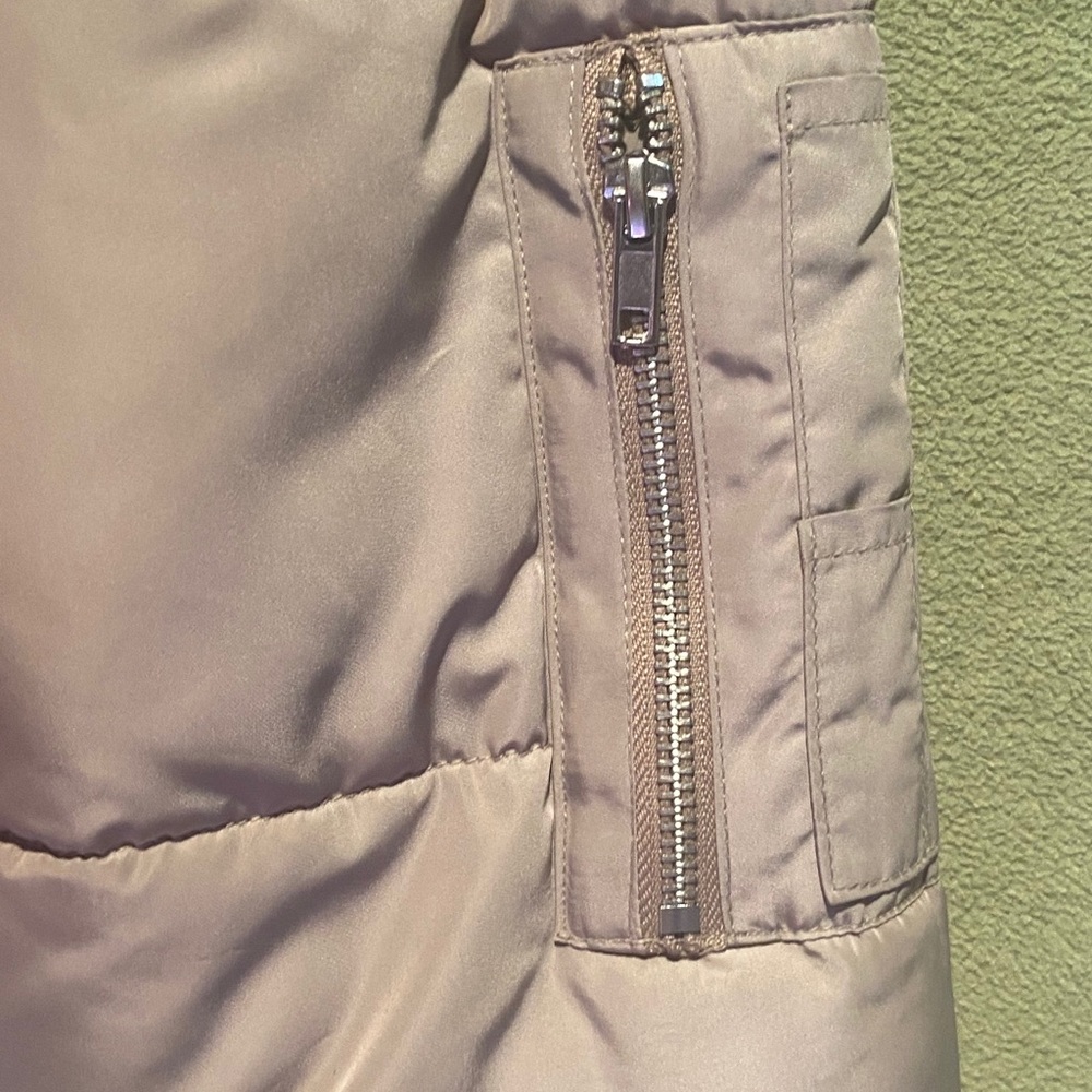 Tan jacket - Picture 4 of 6